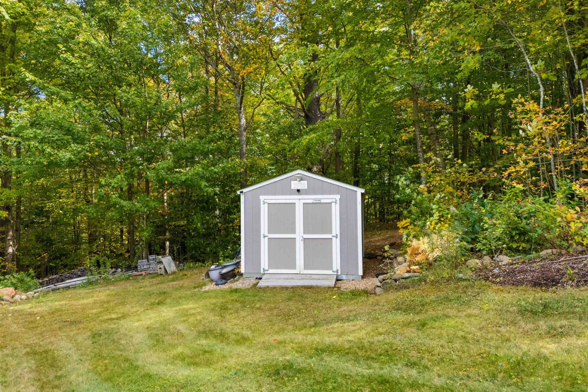 662 Nh Route 129 Loudon NH 03307