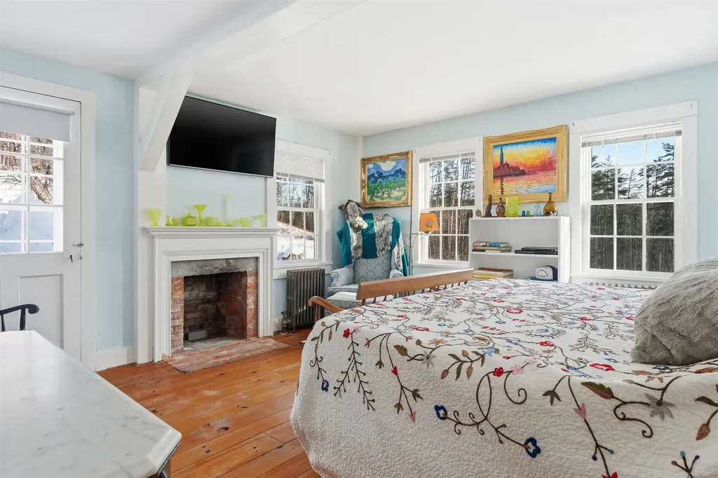 4669 Vermont Route 100 Londonderry VT 05148