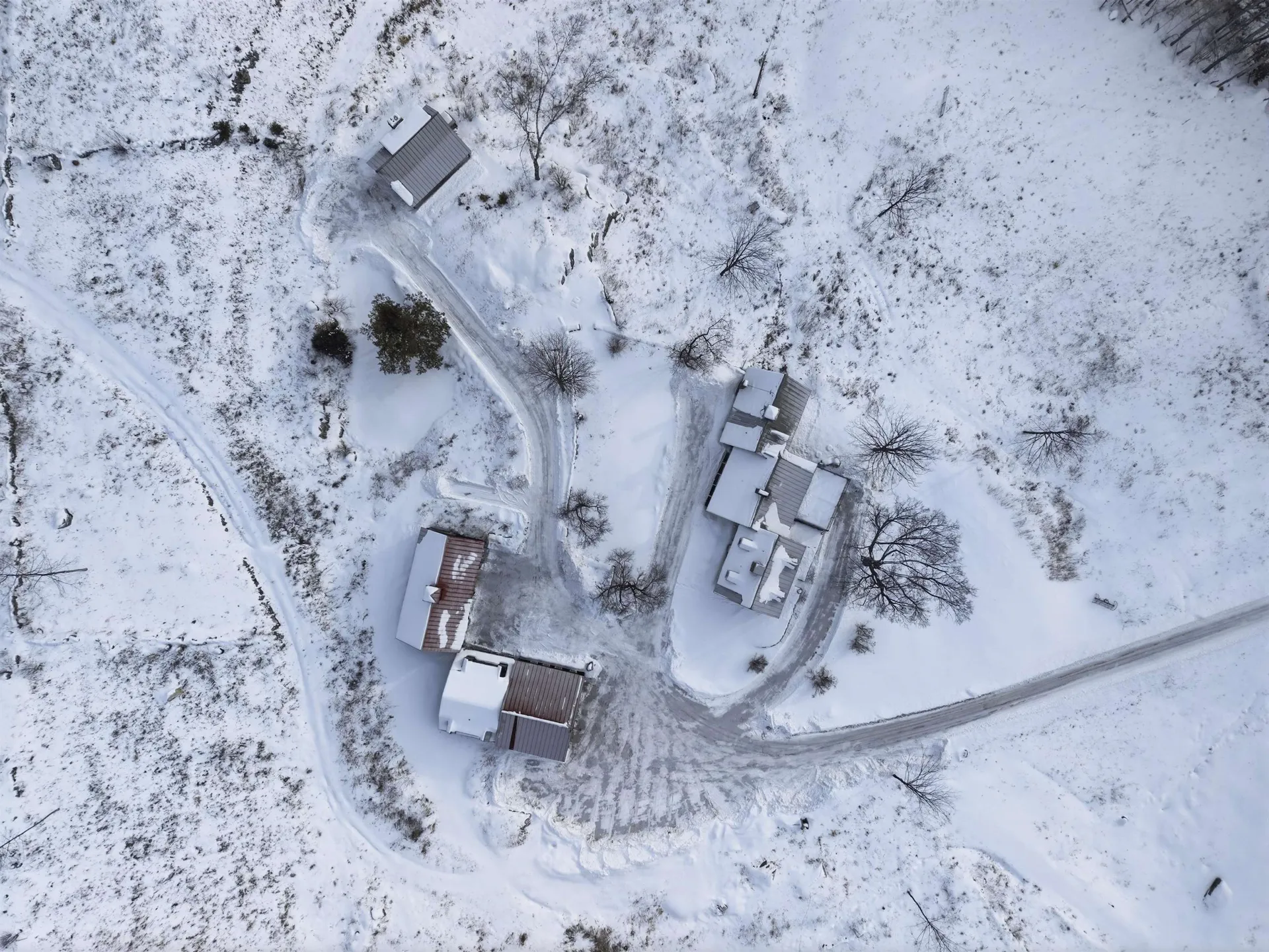 4669 Vermont Route 100 Londonderry VT 05148