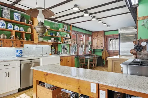 4669 Vermont Route 100 Londonderry VT 05148