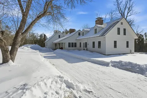 4669 Vermont Route 100 Londonderry VT 05148