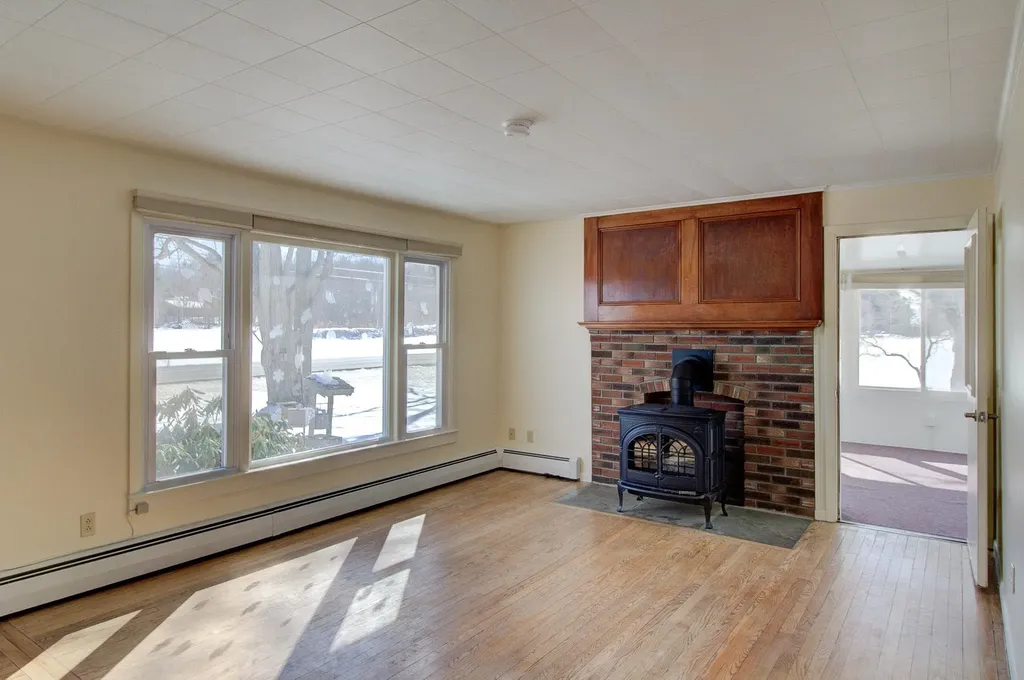 3534 Hinesburg Road Richmond VT 05477