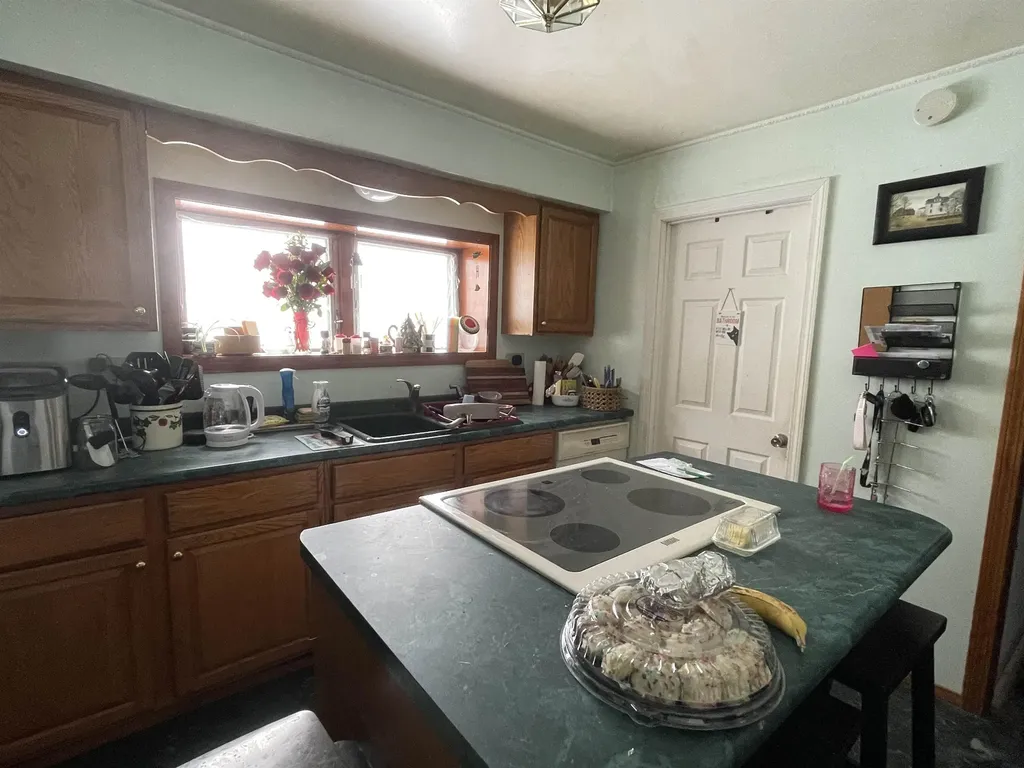 82-84 N. Main Street Boscawen NH 03303