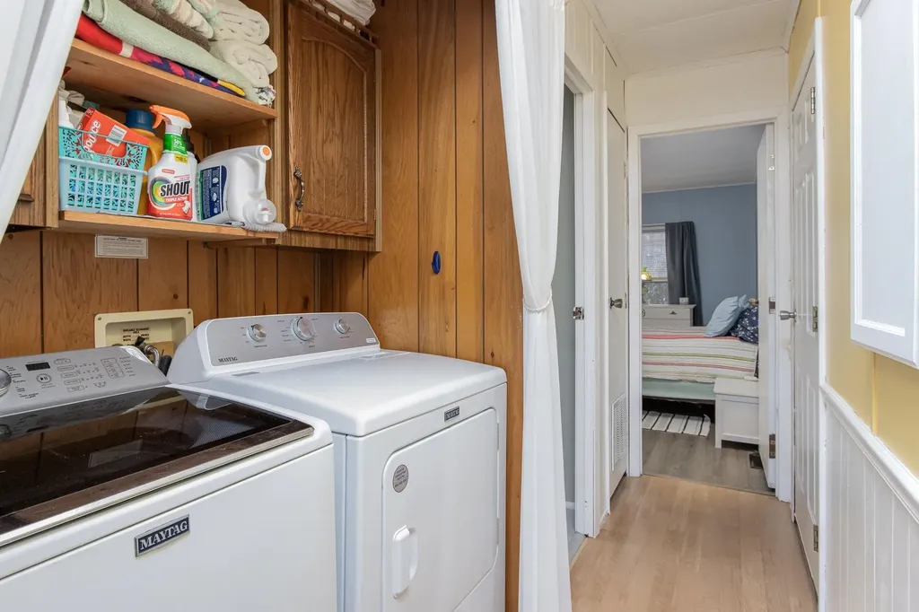 25 Village Drive Raymond NH 03077