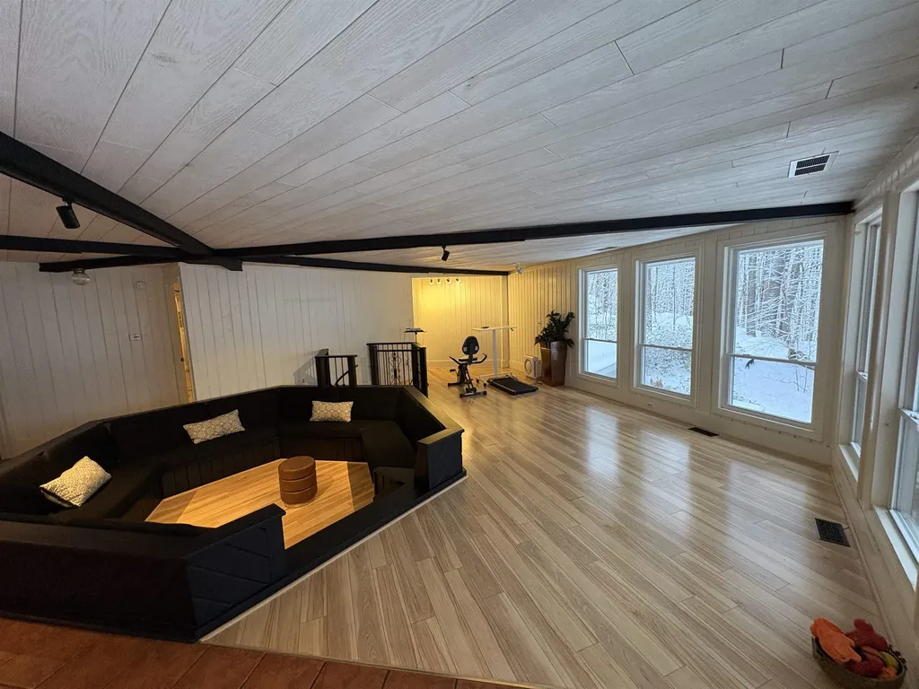 147 Rocky Pond Road Hollis NH 03049