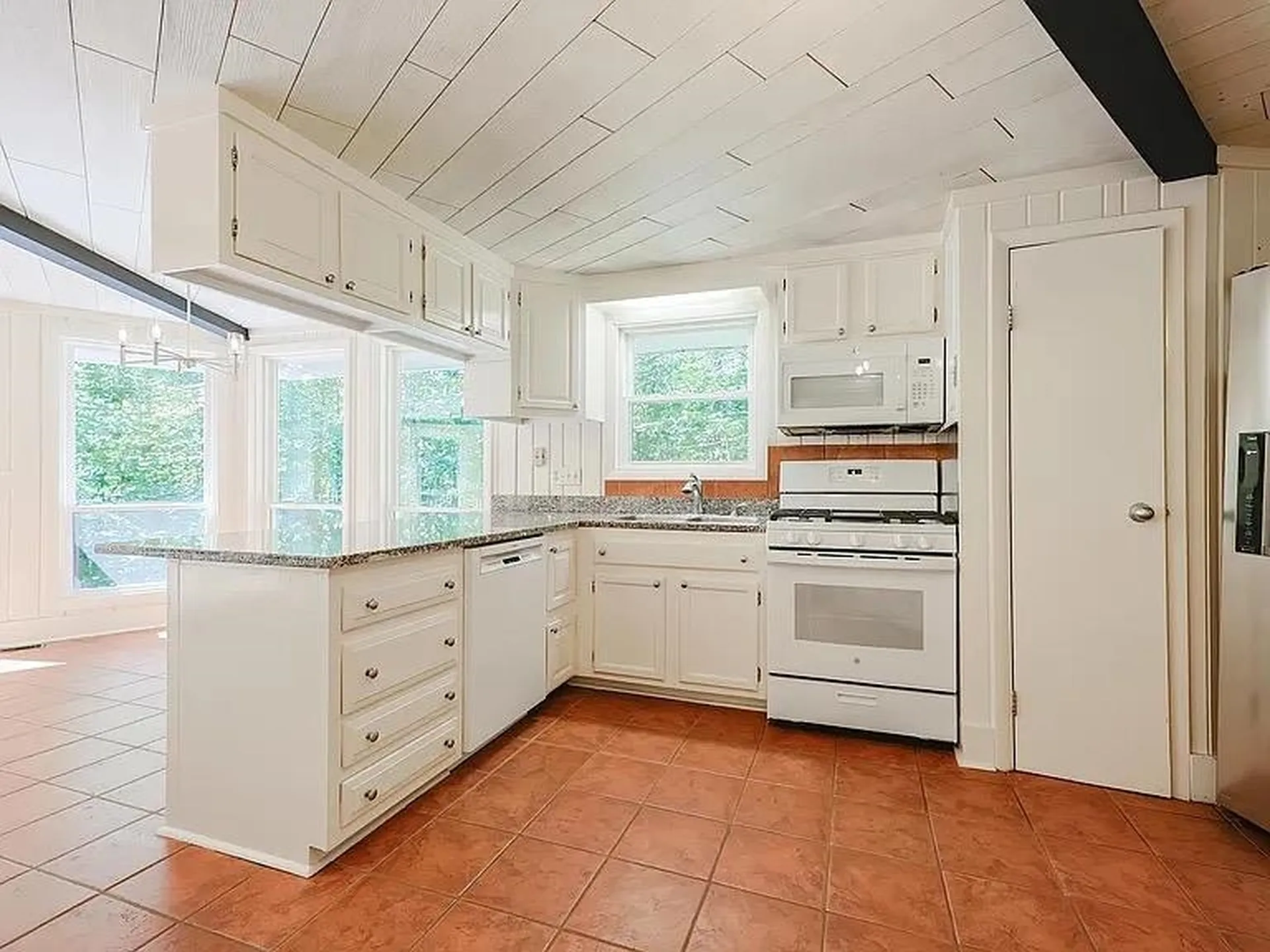 147 Rocky Pond Road Hollis NH 03049