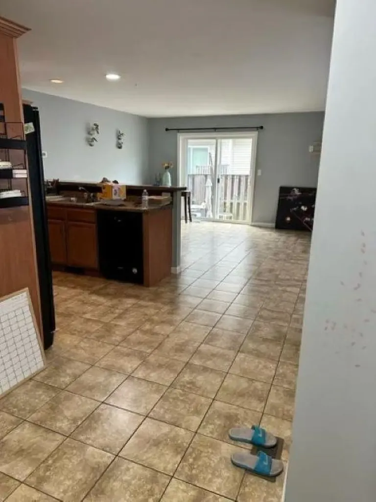 43 Cranberry Way Manchester NH 03109-5962