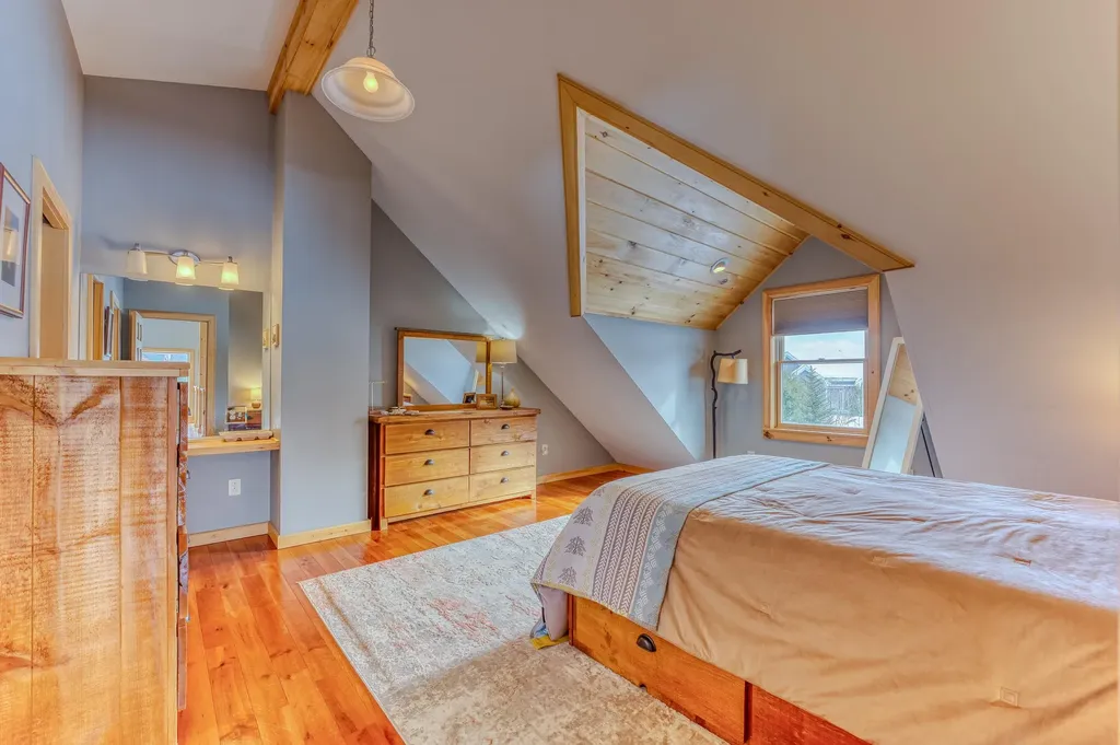 69 Training Field Road Sugar Hill NH 03586