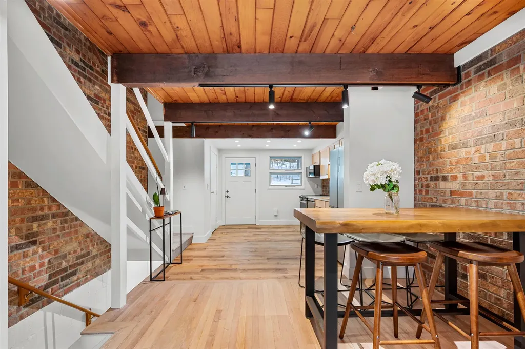 67 Fox Hill Road Stowe VT 05672