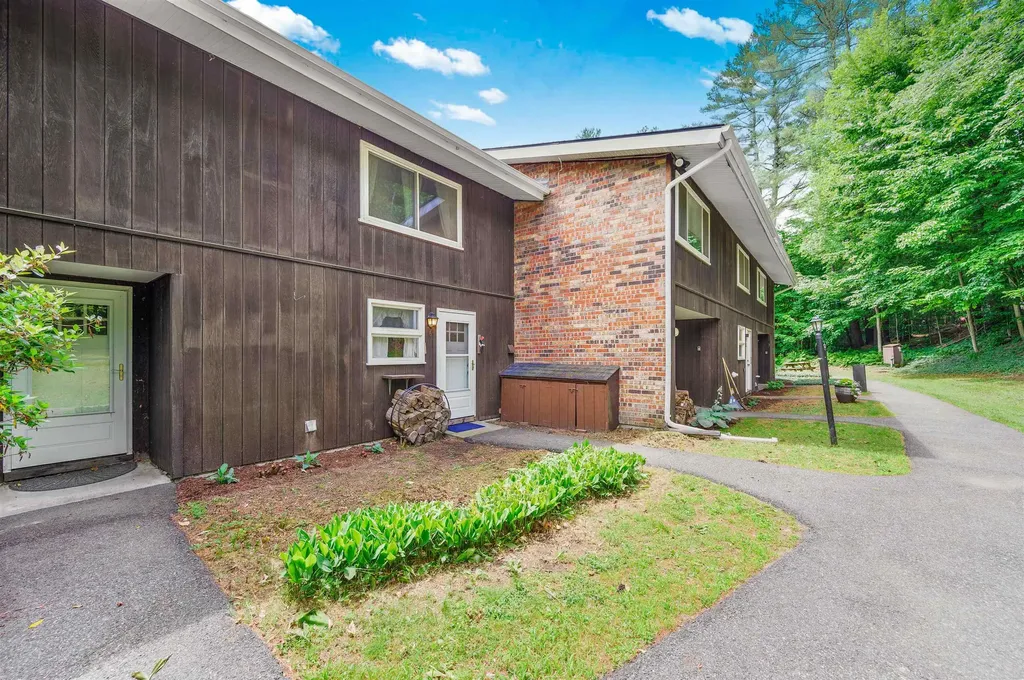 67 Fox Hill Road Stowe VT 05672