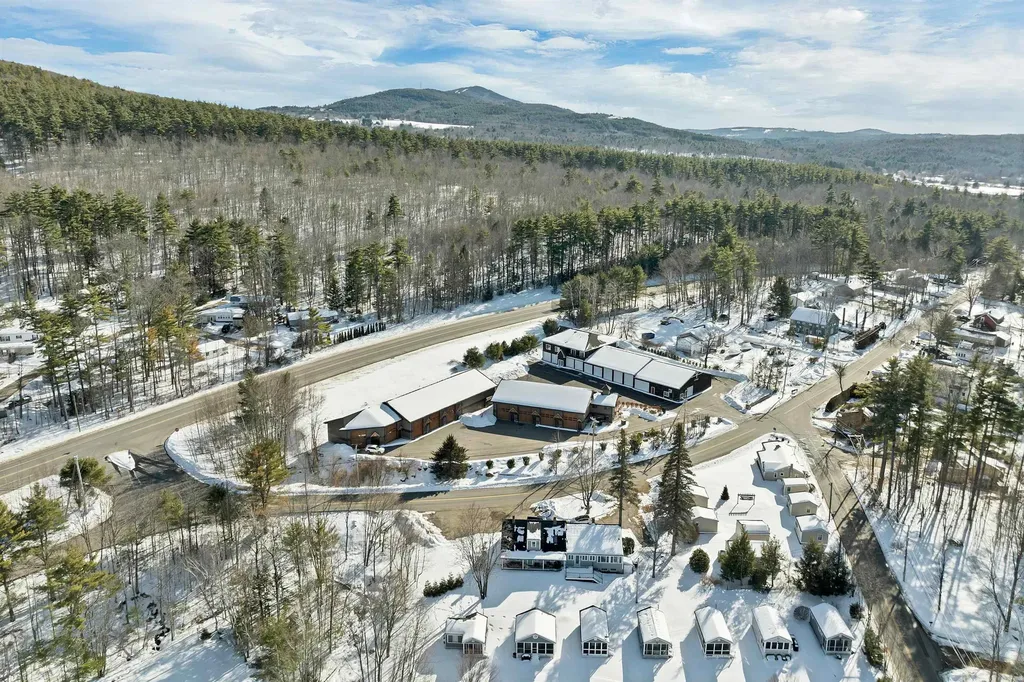 49 Glendale Place Gilford NH 03249