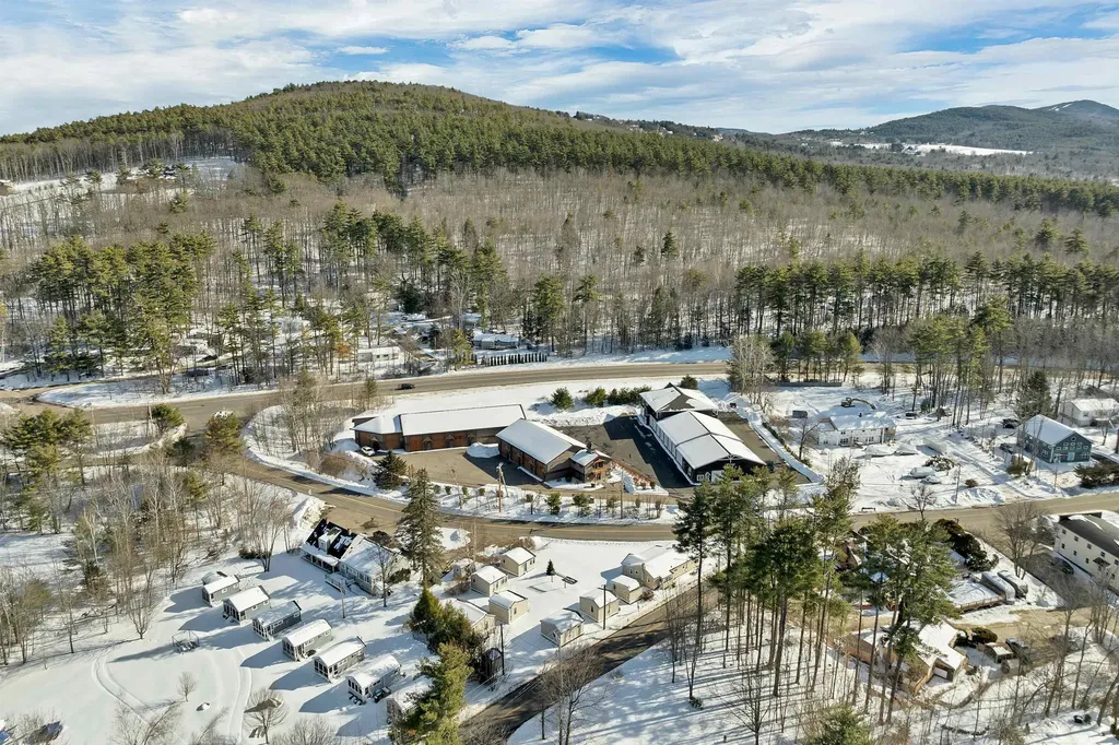 49 Glendale Place Gilford NH 03249