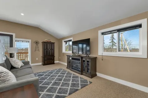 49 Glendale Place Gilford NH 03249