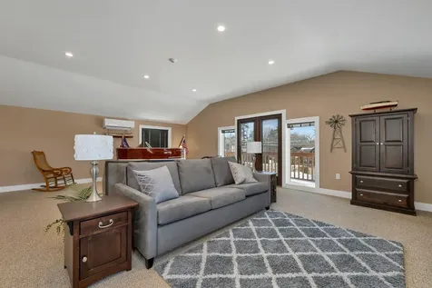 49 Glendale Place Gilford NH 03249