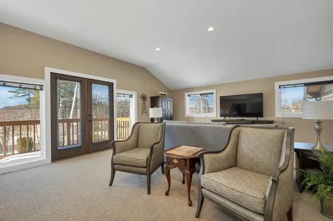 49 Glendale Place Gilford NH 03249