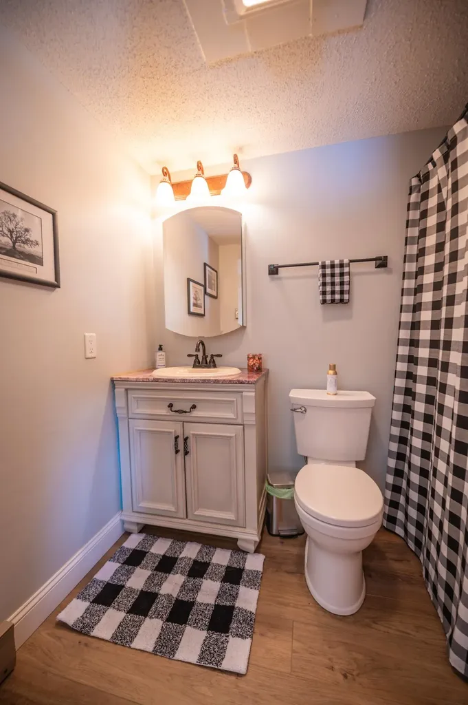 17I Snow Tree Lane Dover VT 05356