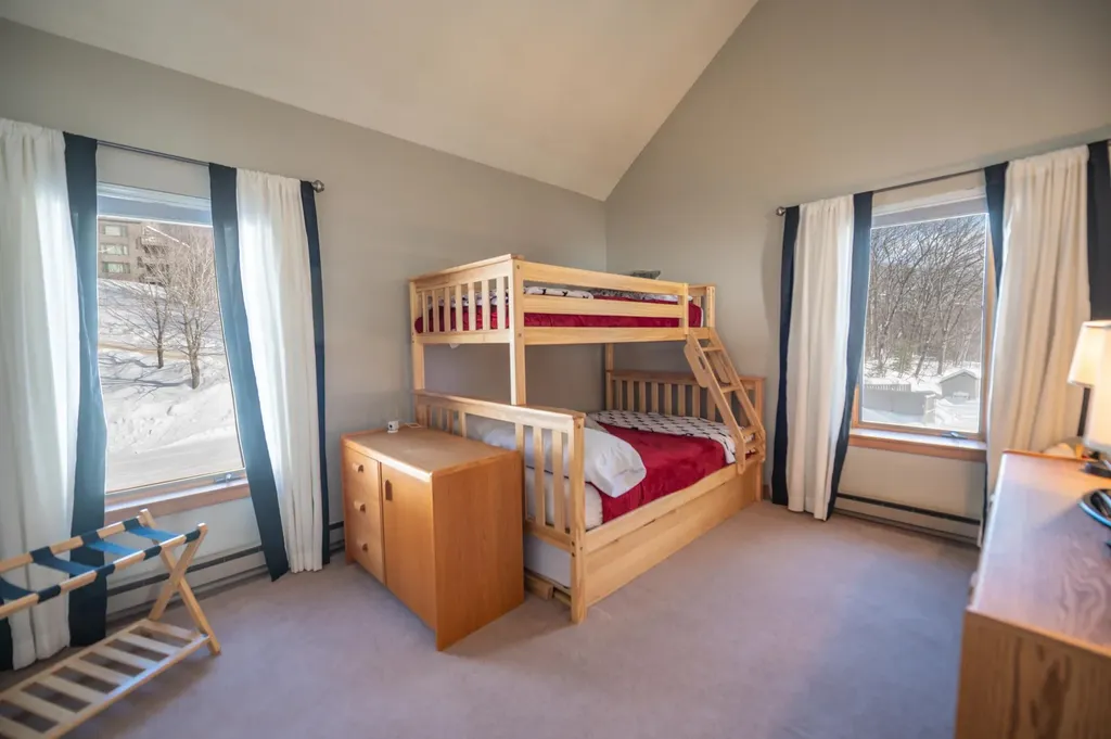 17I Snow Tree Lane Dover VT 05356