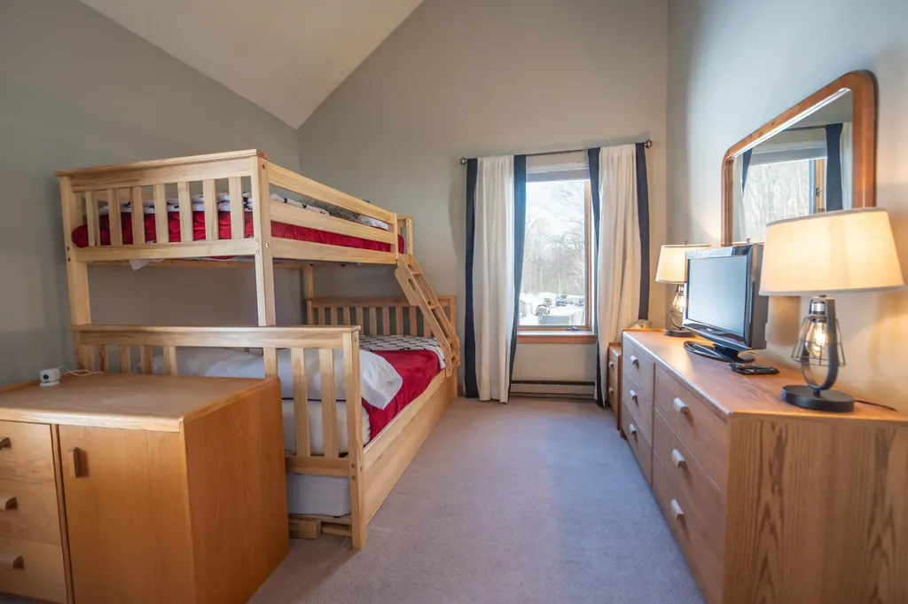 17I Snow Tree Lane Dover VT 05356