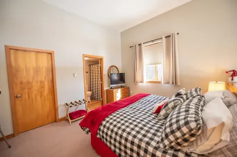 17I Snow Tree Lane Dover VT 05356