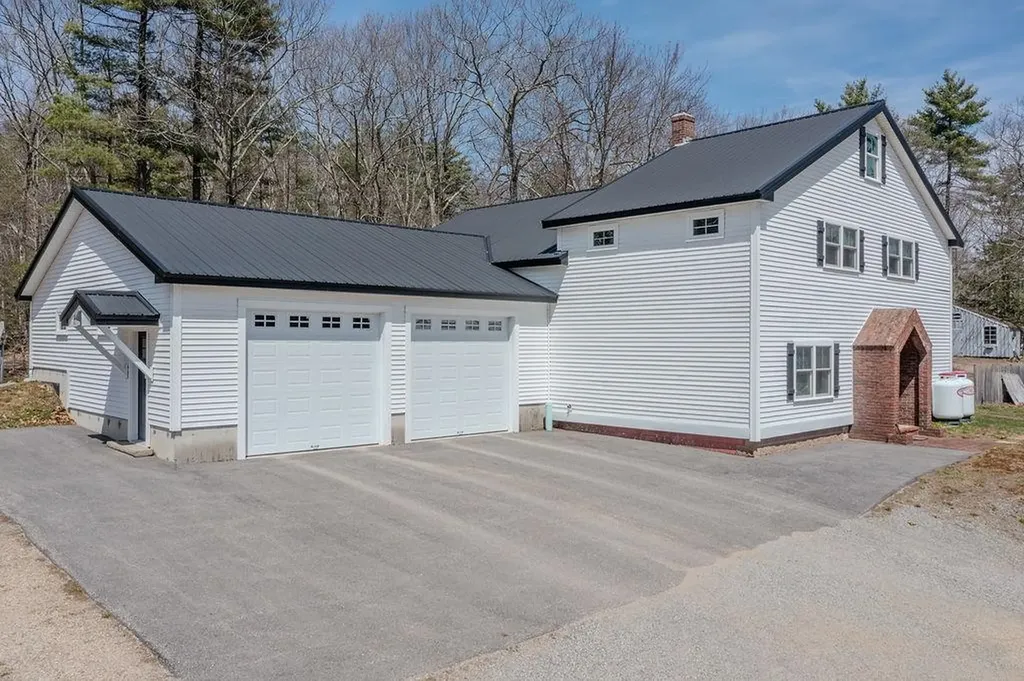 468 Mountain Avenue Northwood NH 03261
