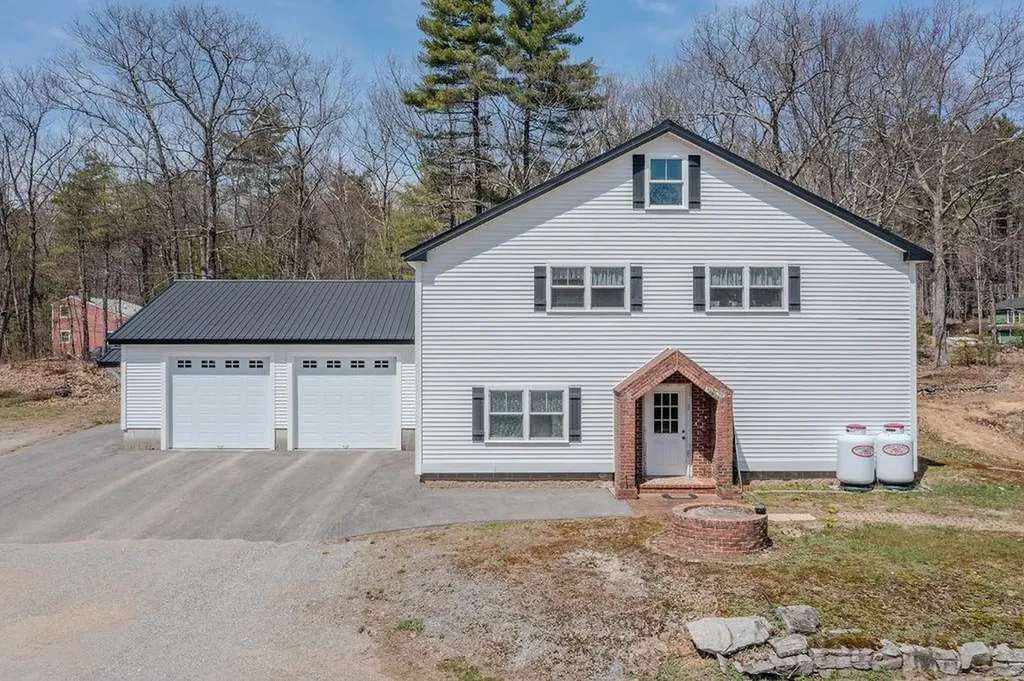 468 Mountain Avenue Northwood NH 03261