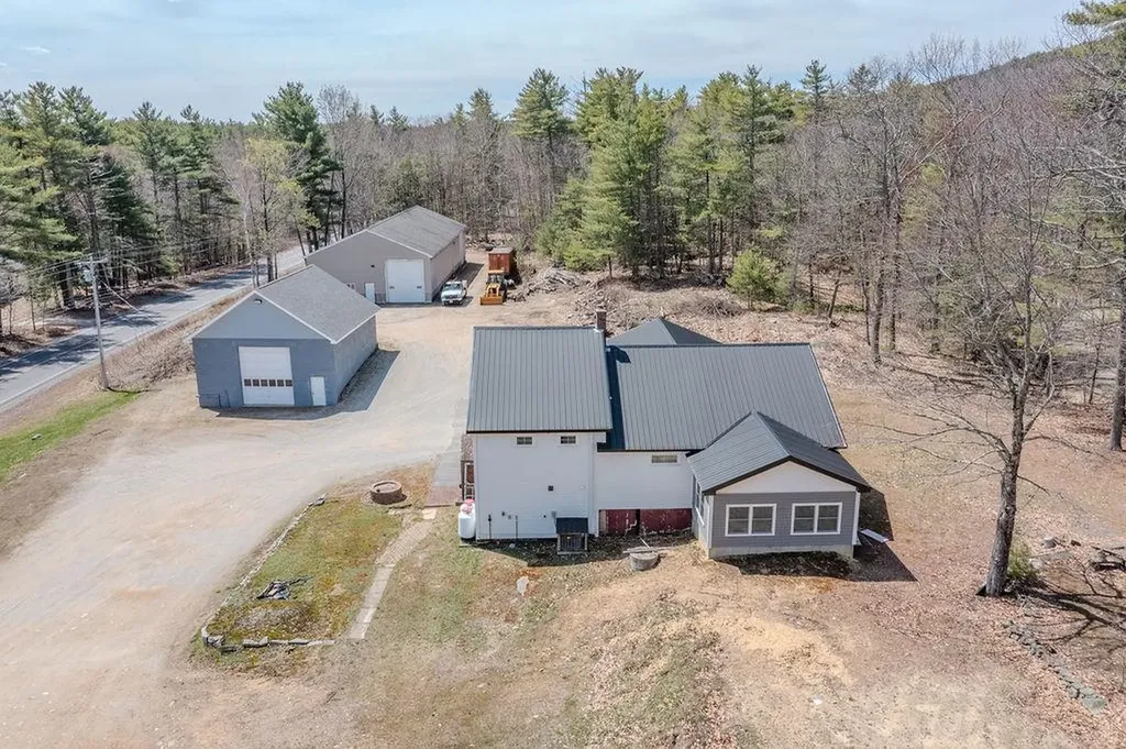 468 Mountain Avenue Northwood NH 03261