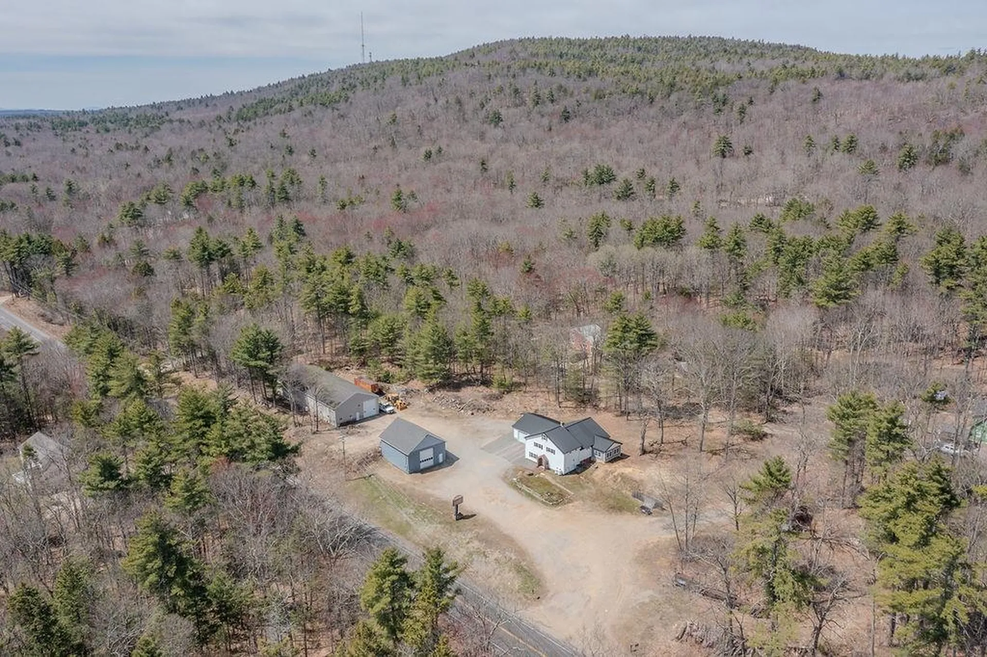 468 Mountain Avenue Northwood NH 03261