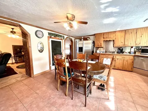 468 Mountain Avenue Northwood NH 03261