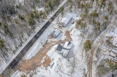 468 Mountain Avenue Northwood NH 03261