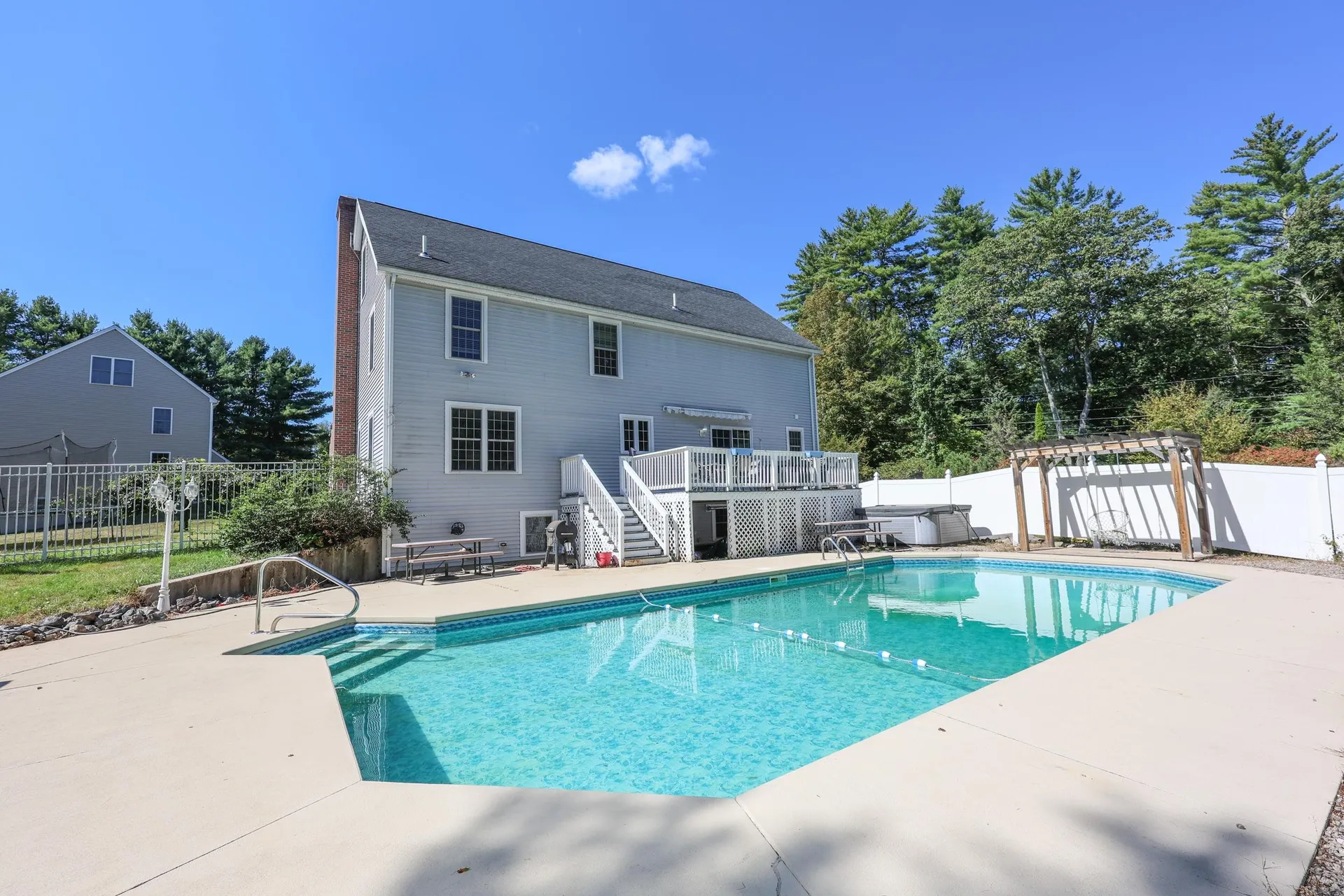 82 Hansonville Road Rochester NH 03839