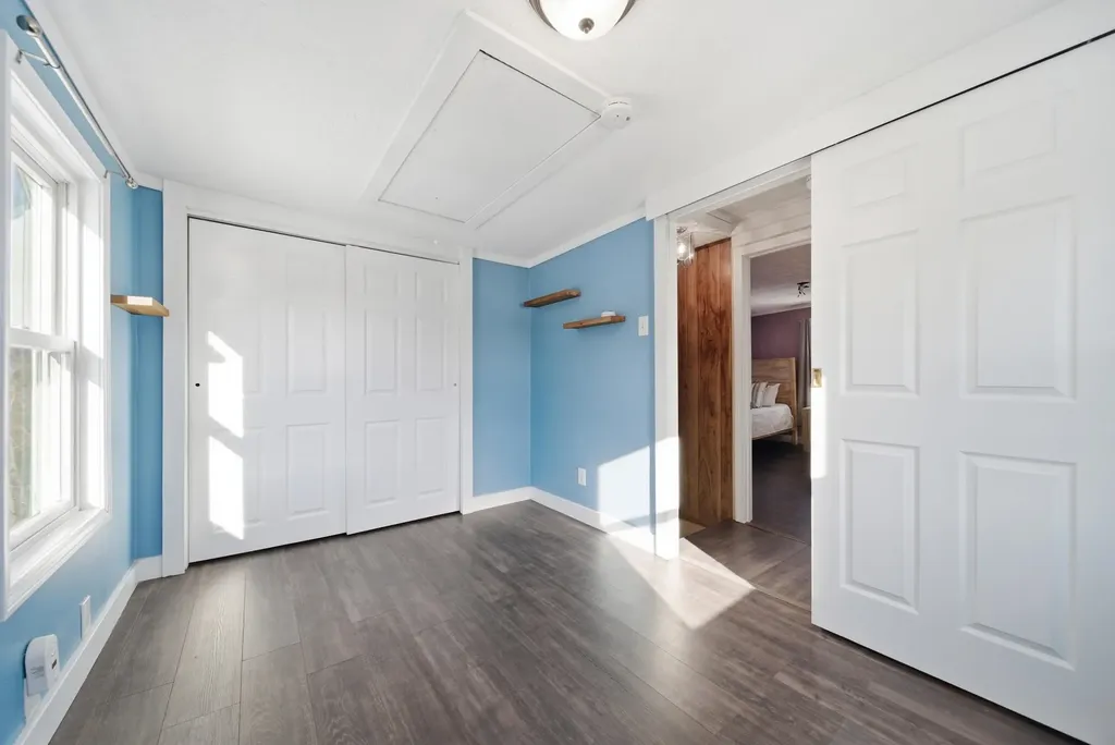 18 North Shore Road Derry NH 03038