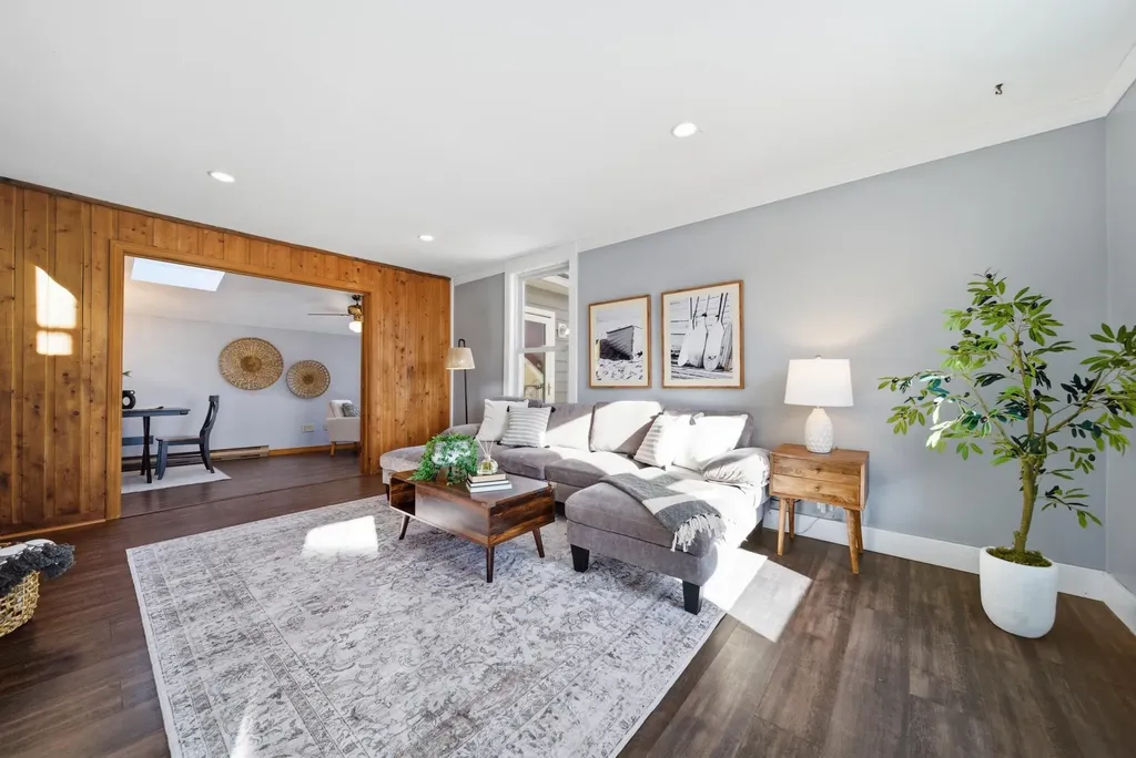 18 North Shore Road Derry NH 03038