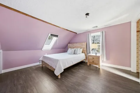 18 North Shore Road Derry NH 03038