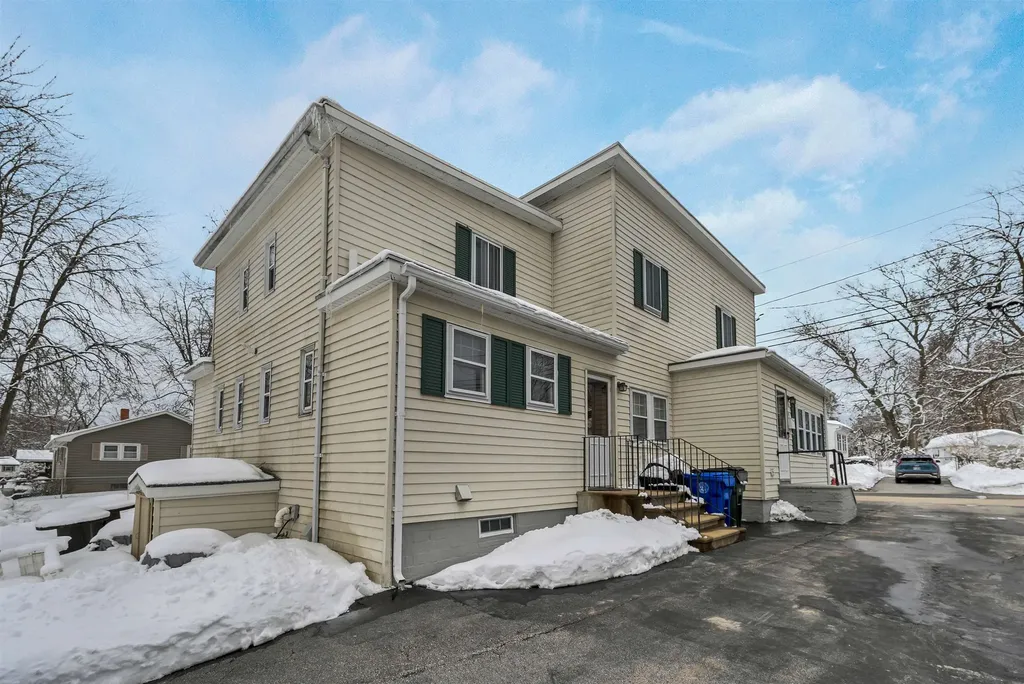 312 Mystic Street Manchester NH 03103