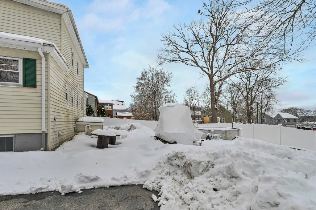 312 Mystic Street Manchester NH 03103