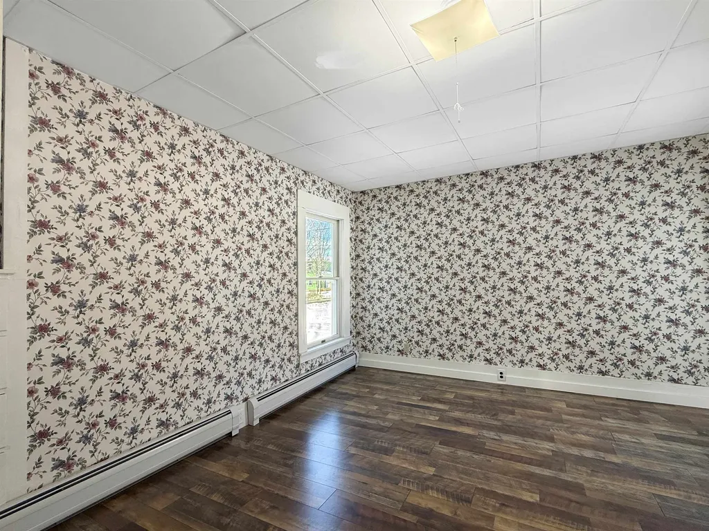 14 Lombard Street Colebrook NH 03576