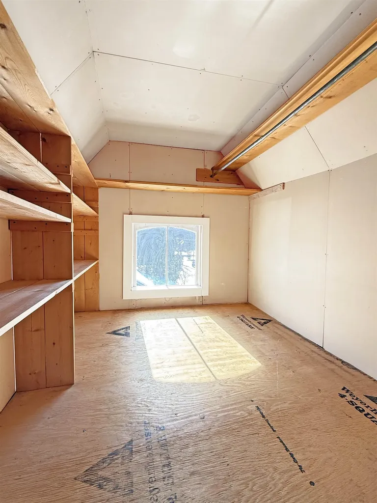 14 Lombard Street Colebrook NH 03576