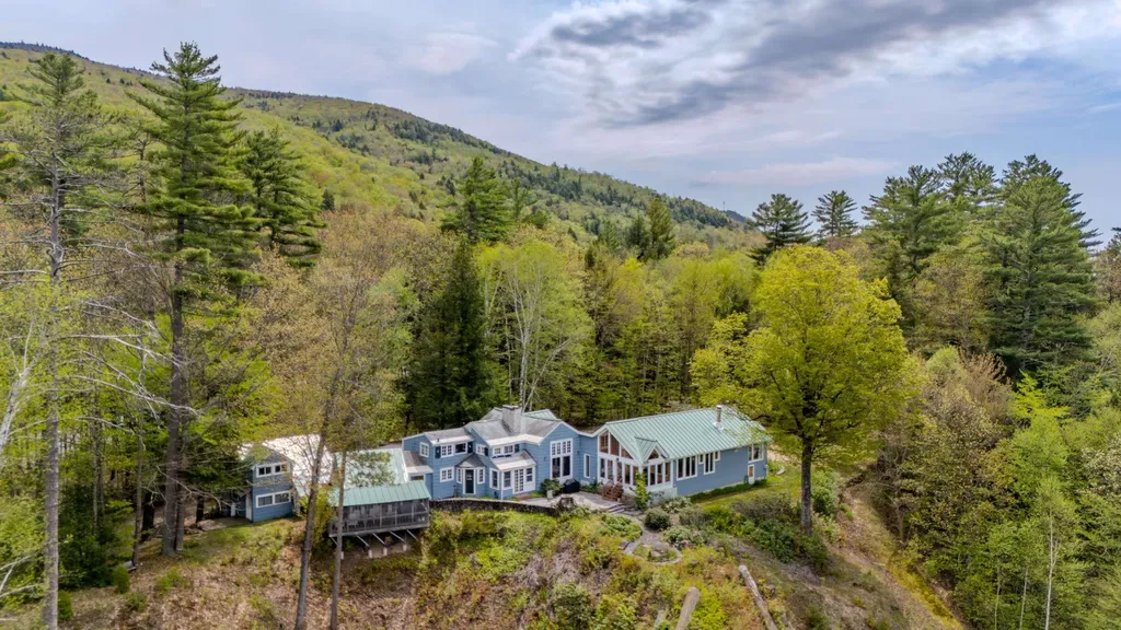 81 Meadow Lane Woodstock NH 03262