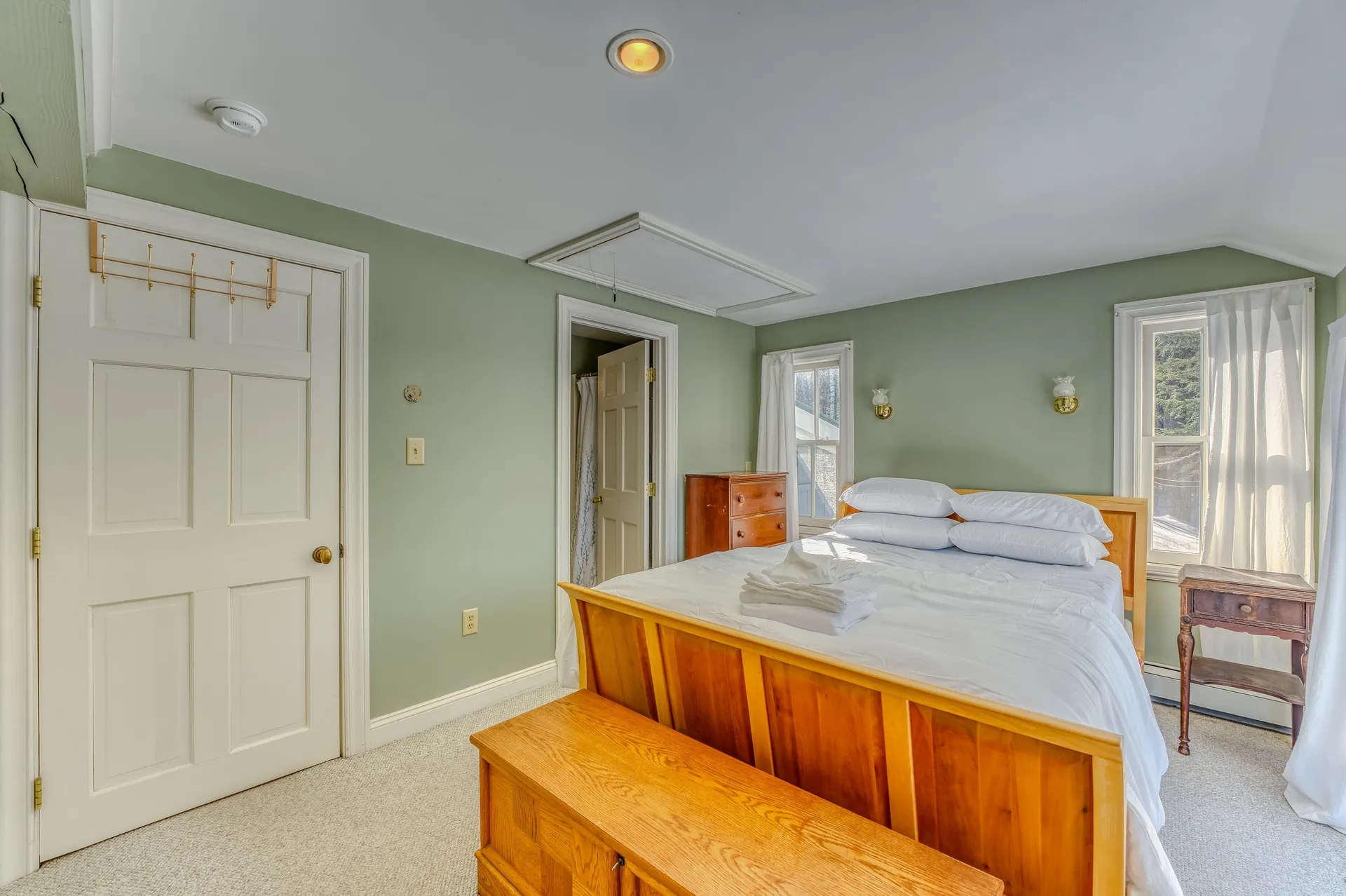 81 Meadow Lane Woodstock NH 03262