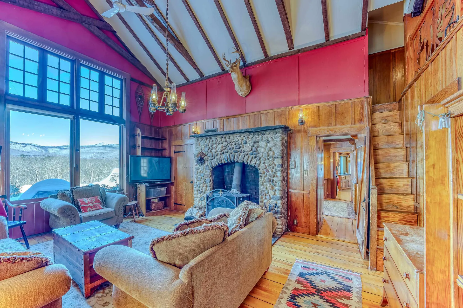 81 Meadow Lane Woodstock NH 03262