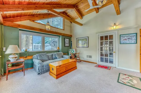 81 Meadow Lane Woodstock NH 03262