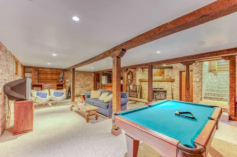 81 Meadow Lane Woodstock NH 03262