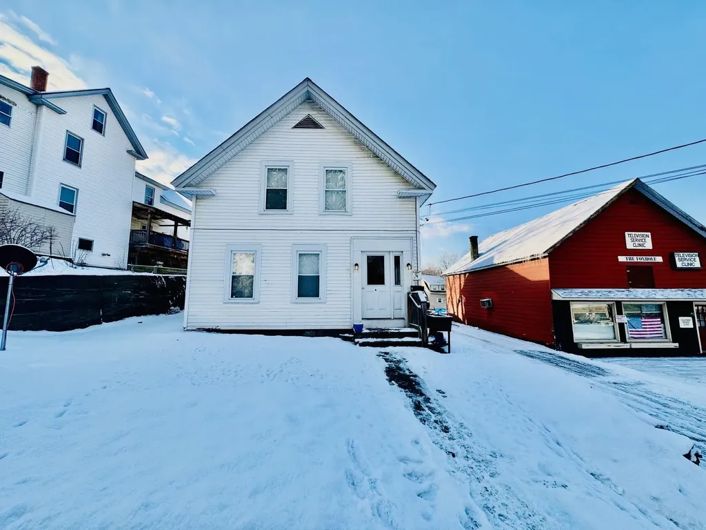 4 Church Street Lebanon NH 03784