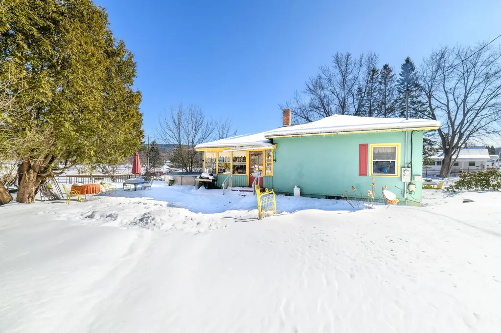 12 11th Street Berlin NH 03570