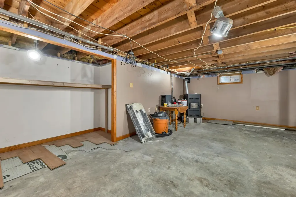 357 Pembroke Street Pembroke NH 03275