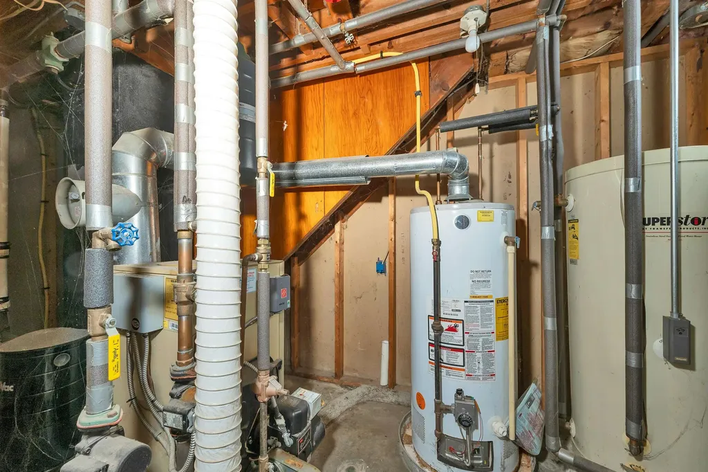 357 Pembroke Street Pembroke NH 03275