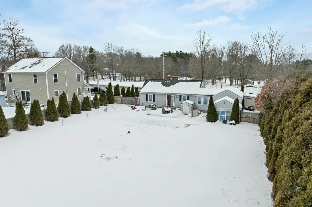 357 Pembroke Street Pembroke NH 03275