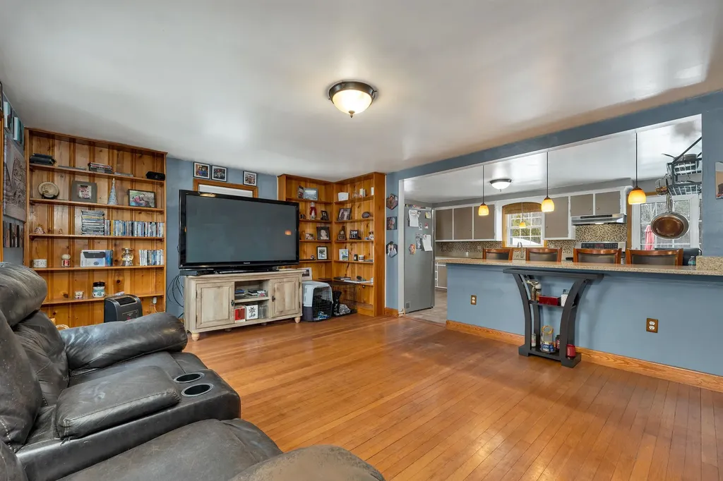 357 Pembroke Street Pembroke NH 03275