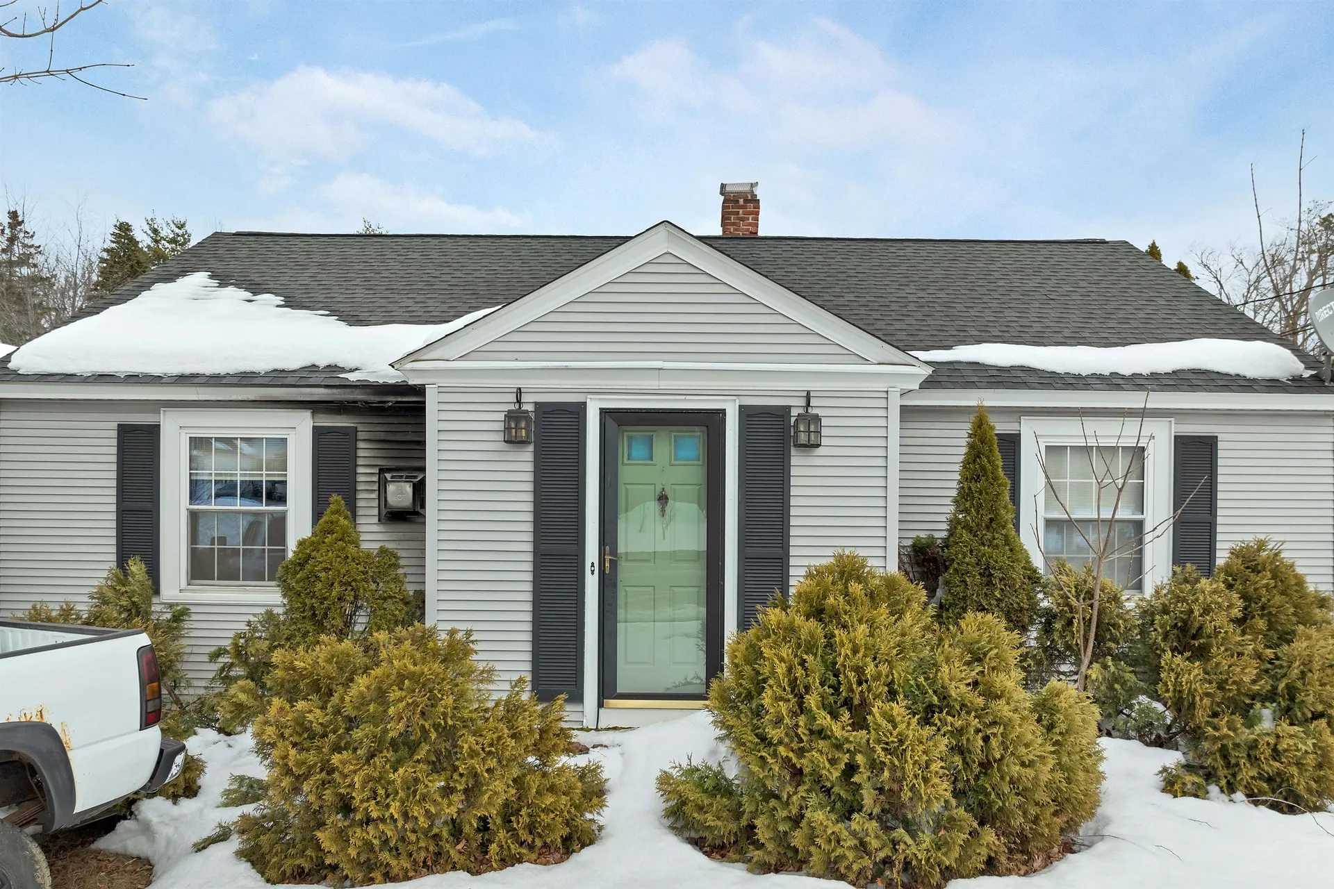 357 Pembroke Street Pembroke NH 03275