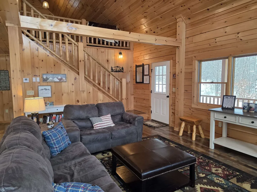 147 Fieldstone Drive Haverhill NH 03774